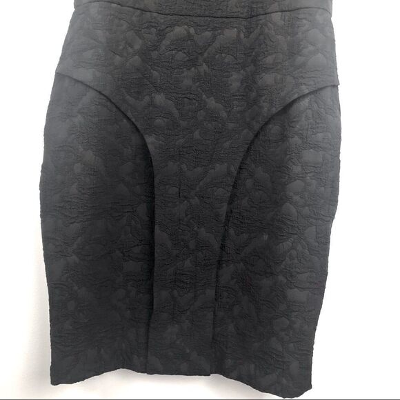 Kardashian Kollection Black Quilted Sleeveless Halter Dress NEW - Picture 10 of 15